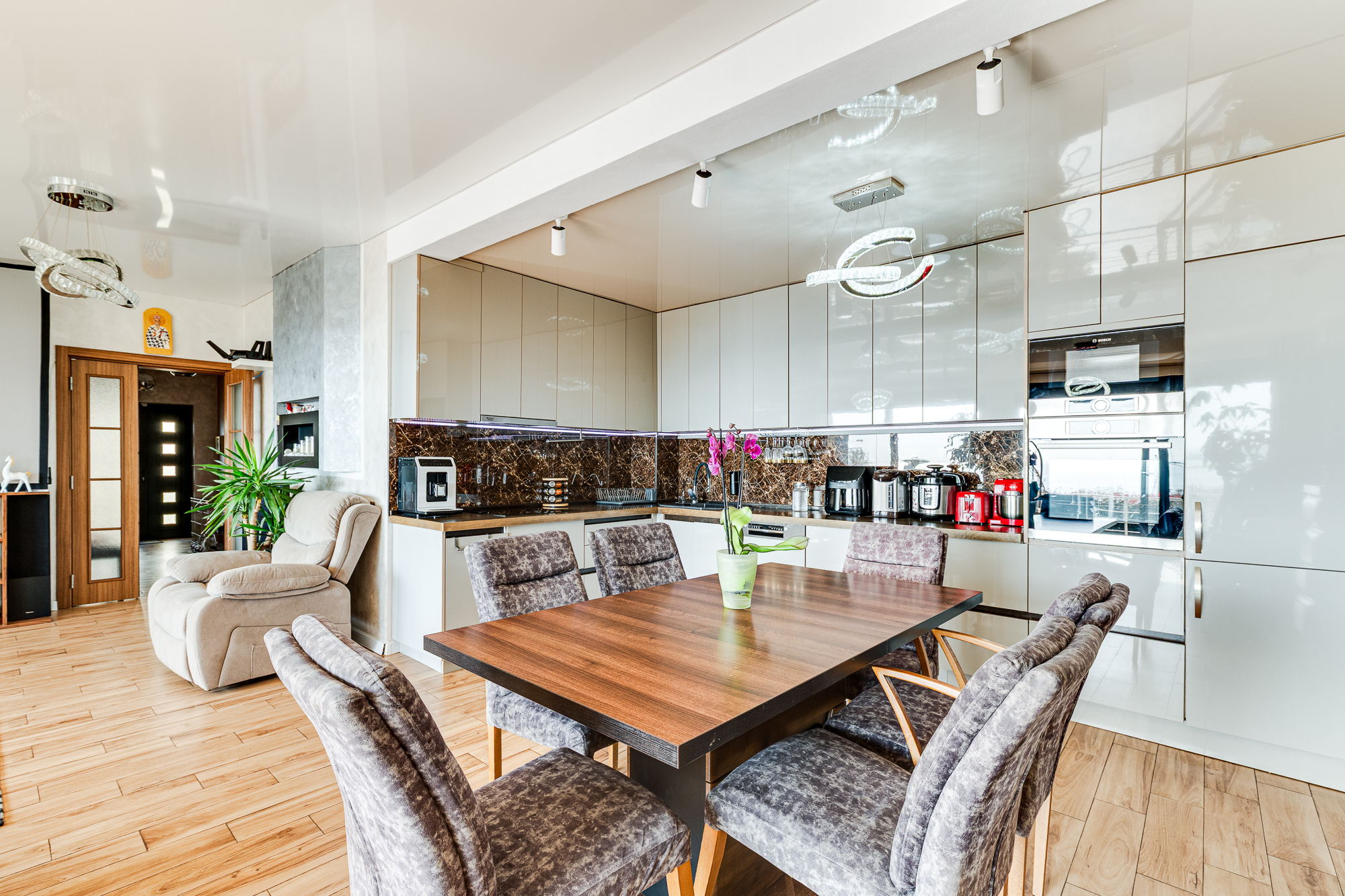 Image of Villa - 4 Bedrooms - 3 Bathrooms for Sale in Bar-Susanj-Montenegro, Image 2